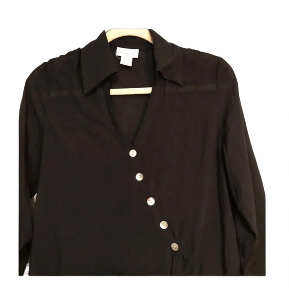 Soft Surroundings Diagonal Button Asymmetrical Top - Picture 2 of 7